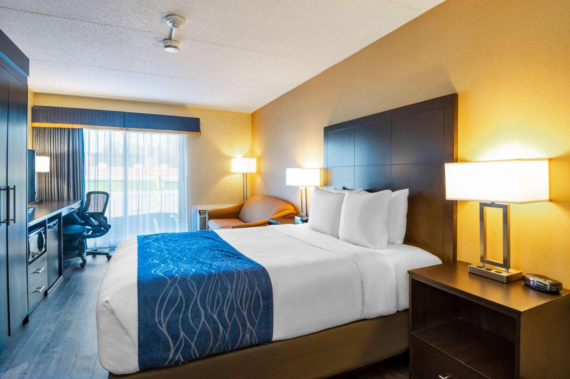 Comfort Inn Saint Thomas Exteriér fotografie